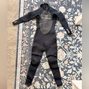 Billabong Black and Gray Wetsuit